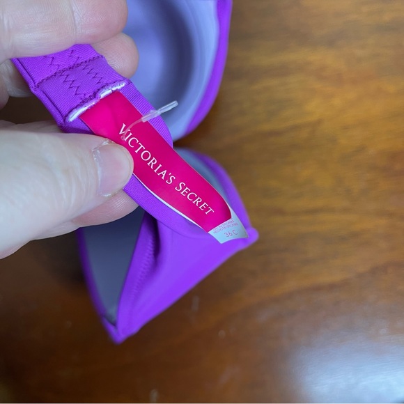 Victoria's Secret Flirty Bandeau Purple size 36C - Picture 3 of 4